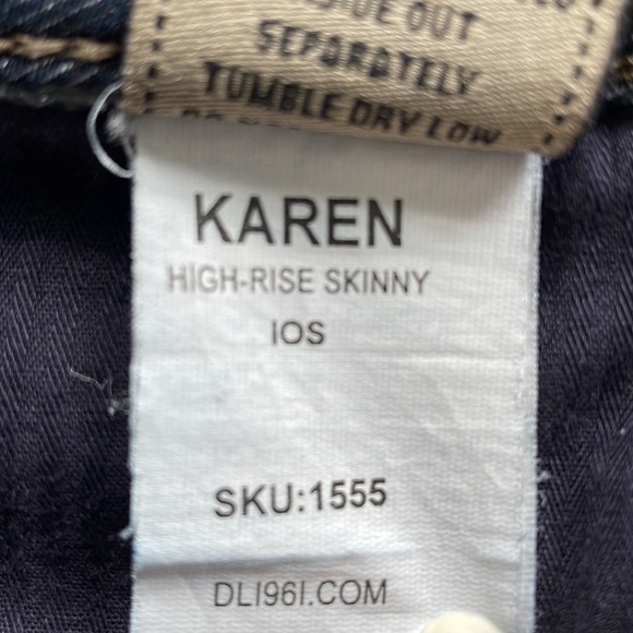 Sz32 DL1961 Karen High Rise Skinny in a Medium Blue wash In GUC - Picture 6 of 8